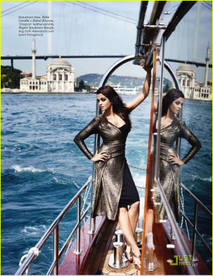 photo 7 in Aishwarya gallery [id632286] 2013-05-09 00:00:00