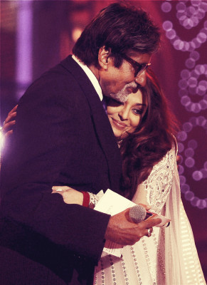 photo 9 in Aishwarya Rai gallery [id589421] 2012-12-09 00:00:00