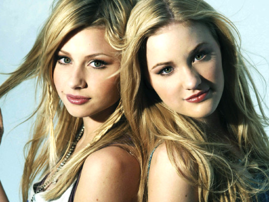 AJ Michalka pic #1212903