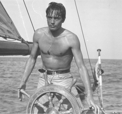 Alain Delon pic #366180