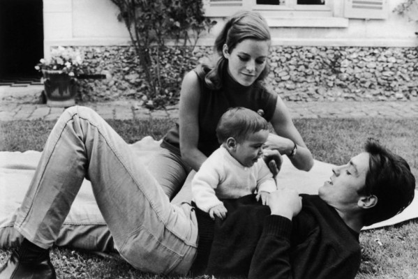 Alain Delon pic #366575