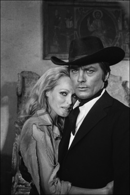 Alain Delon pic #392345