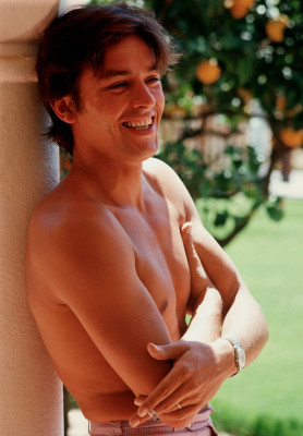 Alain Delon pic #486904