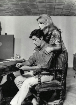 Alain Delon pic #496235