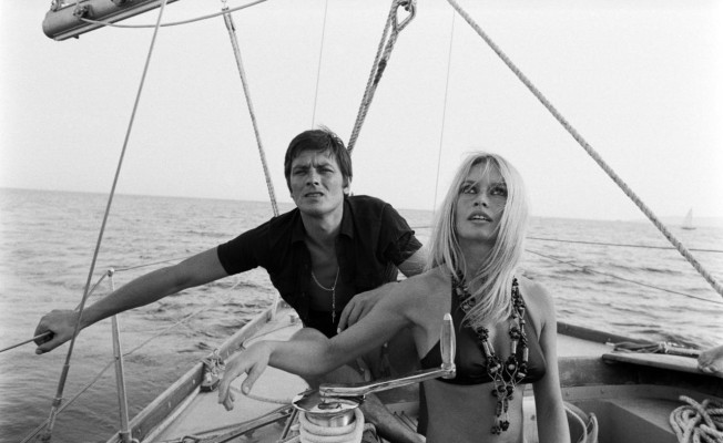Alain Delon pic #497584