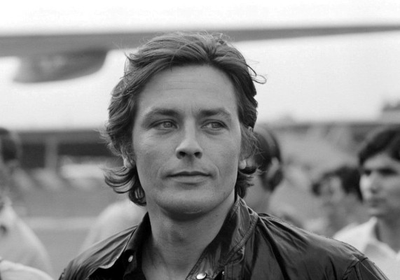 Alain Delon pic #489298