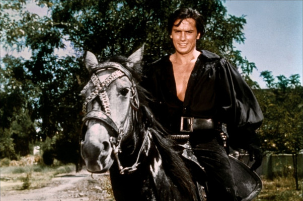 Alain Delon pic #394573