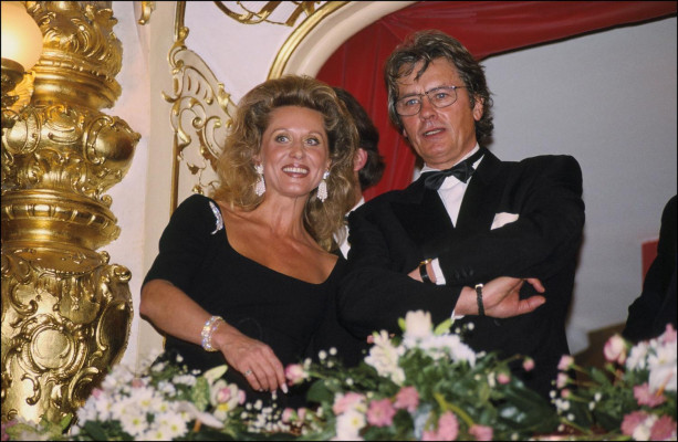 Alain Delon pic #389613