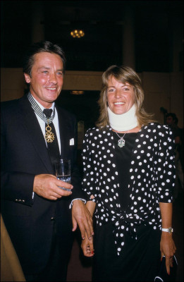 Alain Delon pic #390883