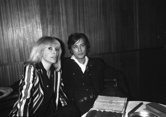 Alain Delon pic #396661