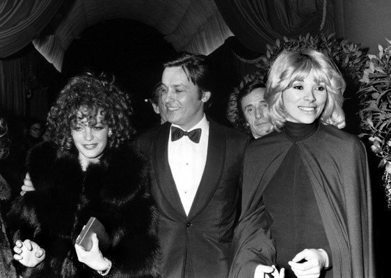 Alain Delon pic #396659