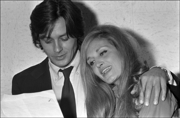 Alain Delon pic #386527