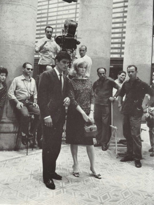 Alain Delon pic #387384