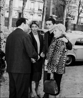 Alain Delon pic #388556