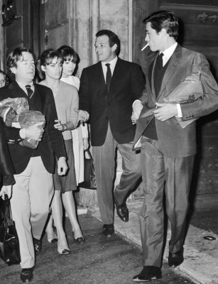 Alain Delon pic #387115