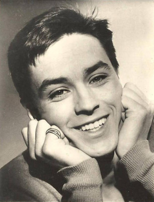Alain Delon pic #391839