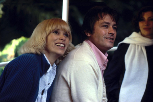 Alain Delon pic #391216