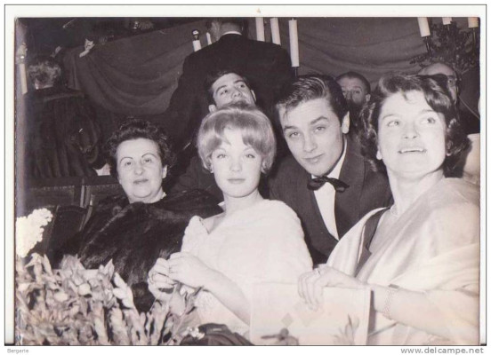 Alain Delon pic #384610