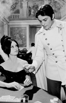 Alain Delon pic #382135
