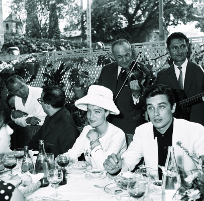 Alain Delon pic #372296