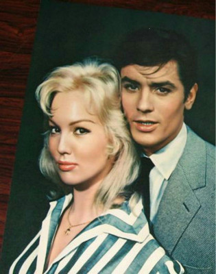 Alain Delon pic #380509