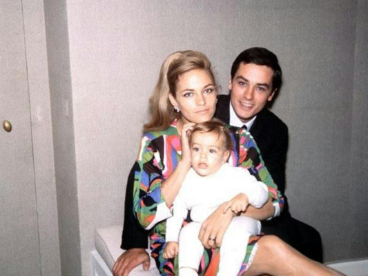 Alain Delon pic #375472