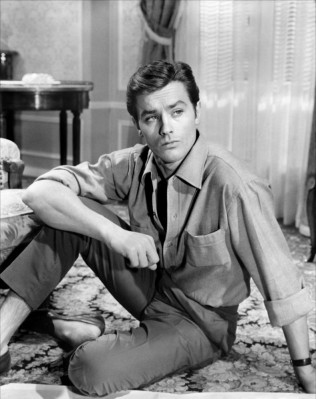 Alain Delon pic #235225
