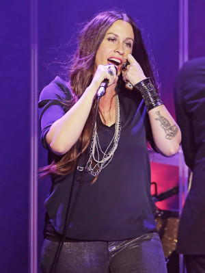 photo 25 in Alanis Morissette gallery [id588747] 2012-12-08 00:00:00