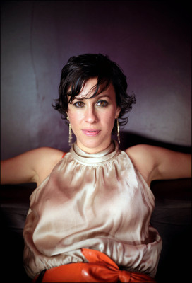 Alanis Morissette pic #206944