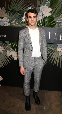 photo 4 in Alberto Rosende gallery [id993662] 2017-09-10 00:00:00