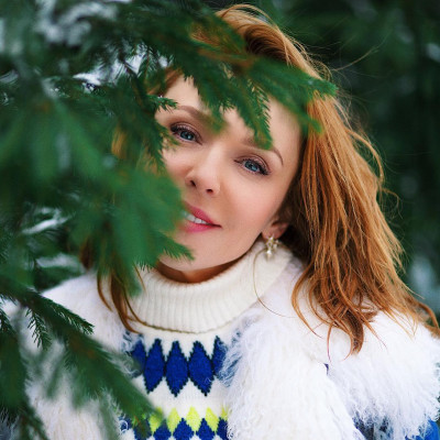 Albina Dzhanabaeva pic #1141325