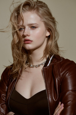 Александра Бортич - Grazia Russia