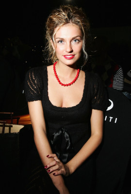 Aleksandra Savelyeva pic #471924