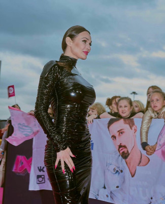 Алена Водонаева - Премия RU.TV 2019