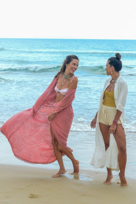 Alessandra Ambrosio is seen in Florianópolis, Brazil | 08.01.2021