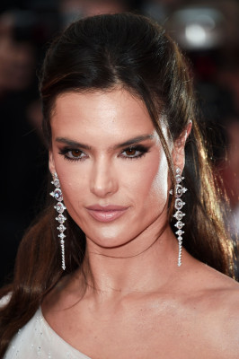 Alessandra Ambrosio – 2019 Cannes Film Festival Opening Ceremony