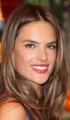 Alessandra Ambrosio pic #569252