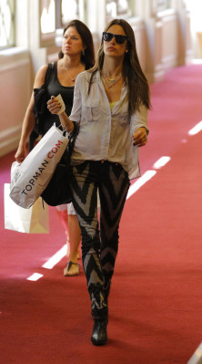 Alessandra Ambrosio pic #623091