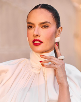 Alessandra Ambrosio for Oscar 2024