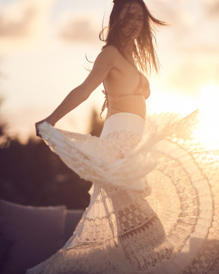 Alessandra Ambrosio pic #1043581