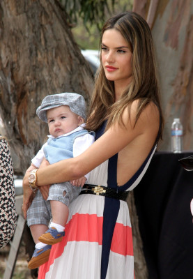 Alessandra Ambrosio pic #569241