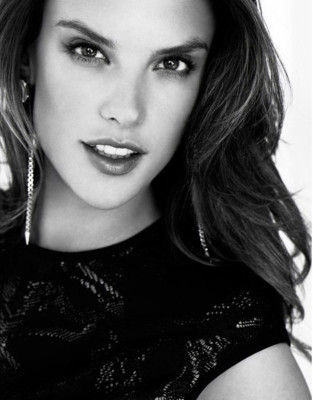 Alessandra Ambrosio pic #502489