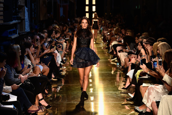 Alessandra Ambrosio pic #719735