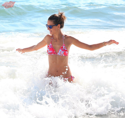 Alessandra Ambrosio pic #662496