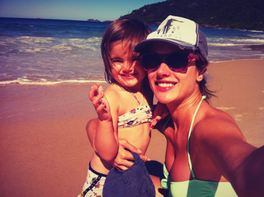 Alessandra Ambrosio pic #514461