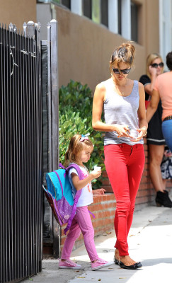 Alessandra Ambrosio pic #559777