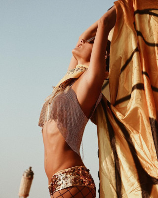 Alessandra Ambrosio pic #992990