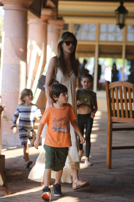 Alessandra Ambrosio pic #654721
