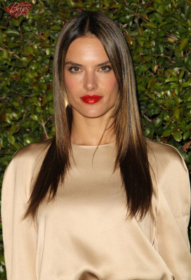 Alessandra Ambrosio pic #676702