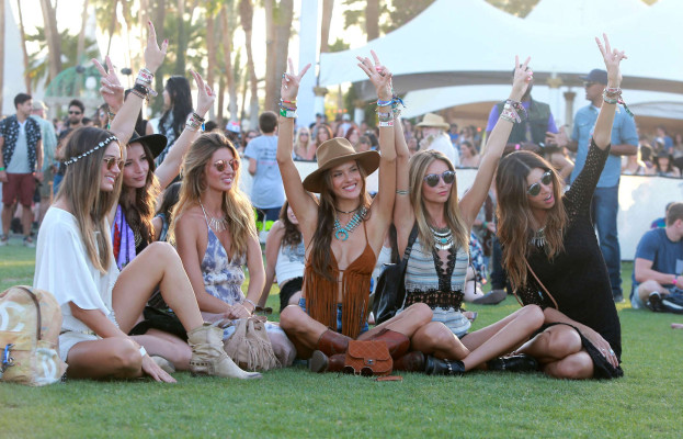 Alessandra Ambrosio pic #801768